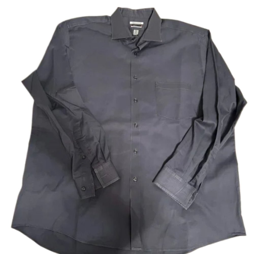 VanHeusen Long Sleeve Button Up Grey Men